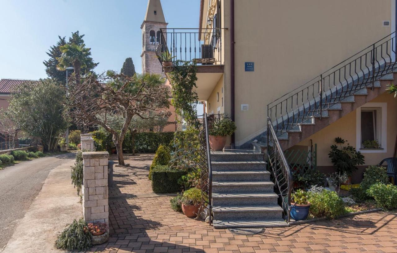 Apartment Complex Orzan Lovrecica Luaran gambar